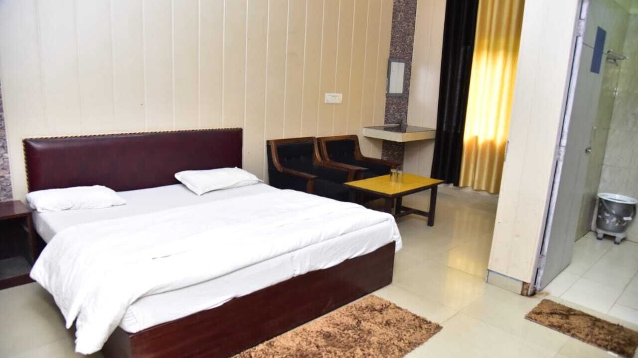 Photo of Bedroom in Amritpur