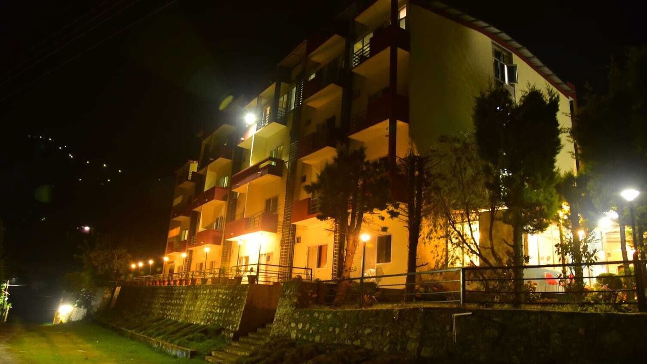 Photo of Buildings in Amritpur