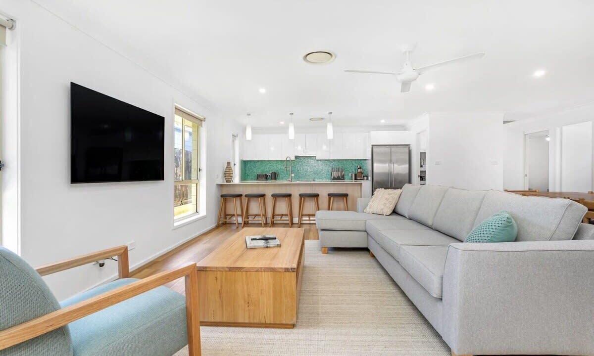 Photo of Livingroom in Anna Bay