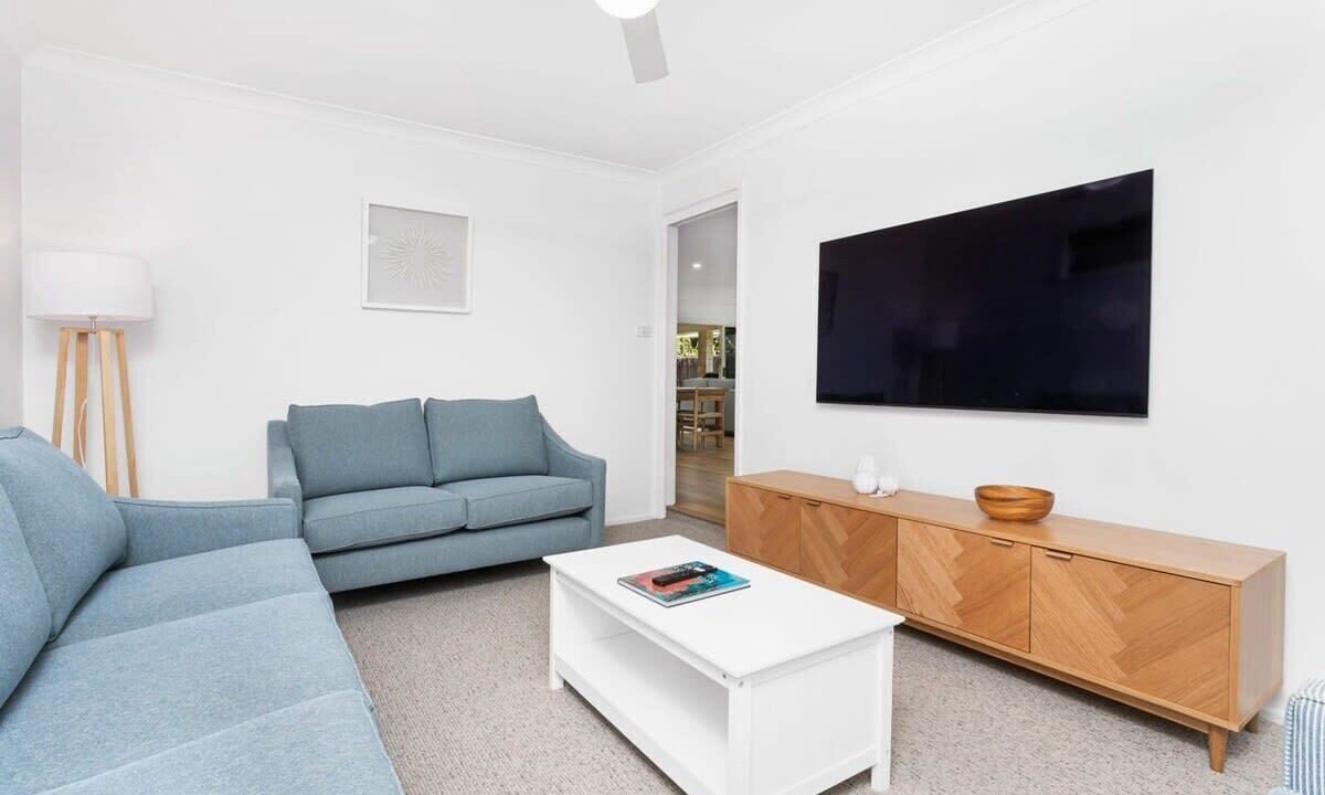 Photo of Livingroom in Anna Bay