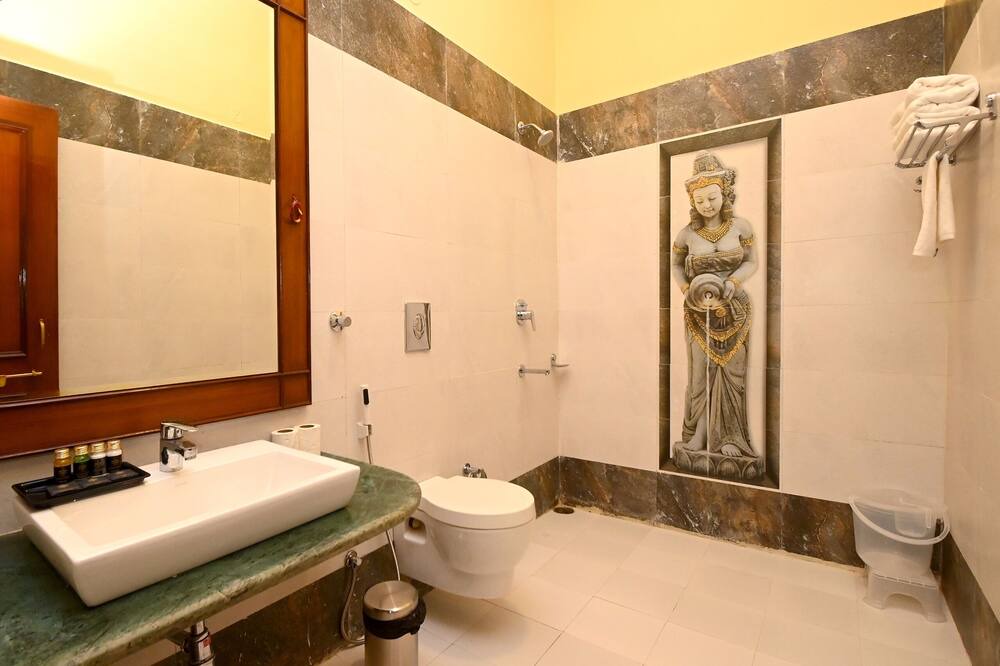Photo of Bathroom in Kasrawad