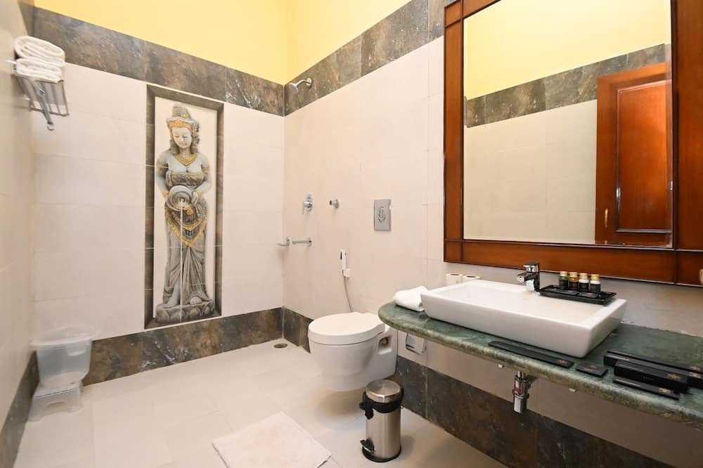 Photo of Bathroom in Kasrawad