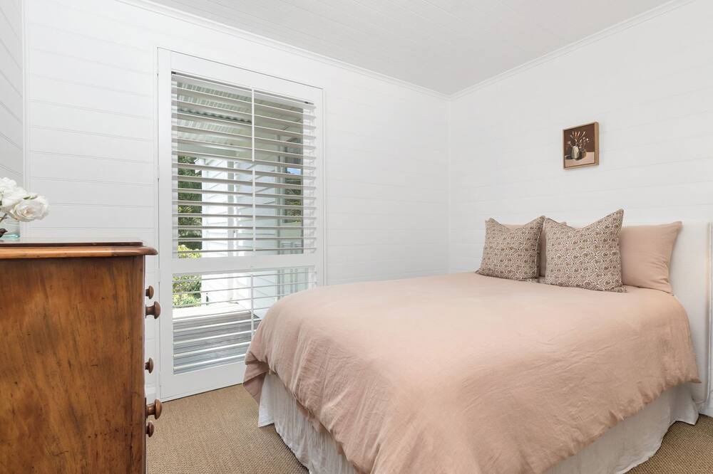 Photo of Bedroom in Burrawang