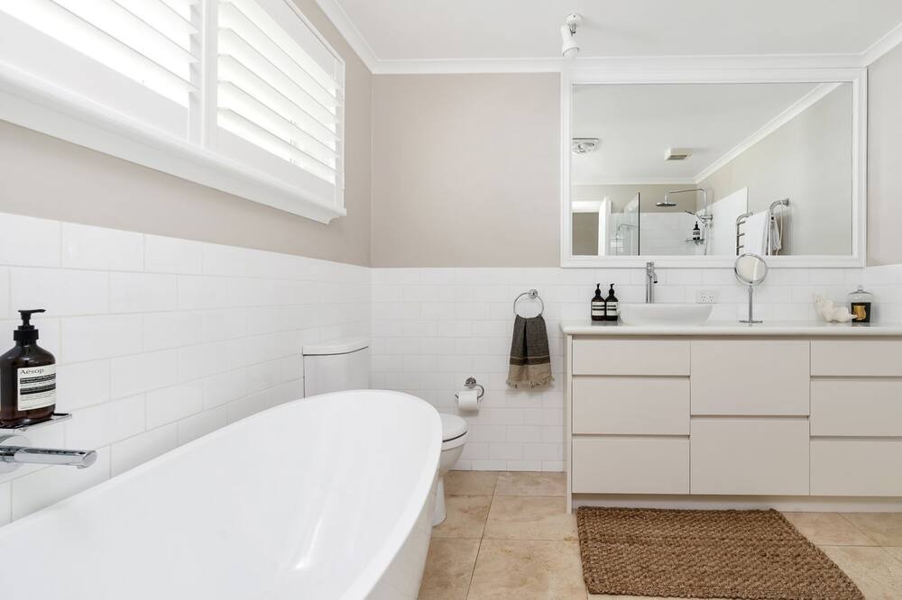 Photo of Bathroom in Burrawang