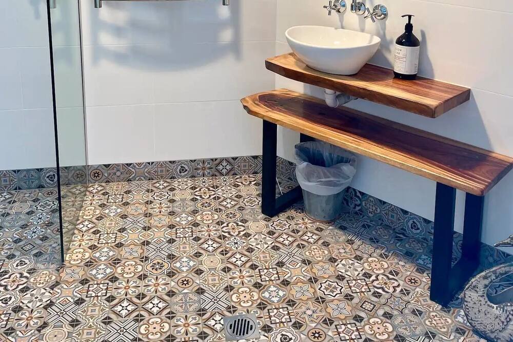 Photo of Bathroom in Pearl Beach