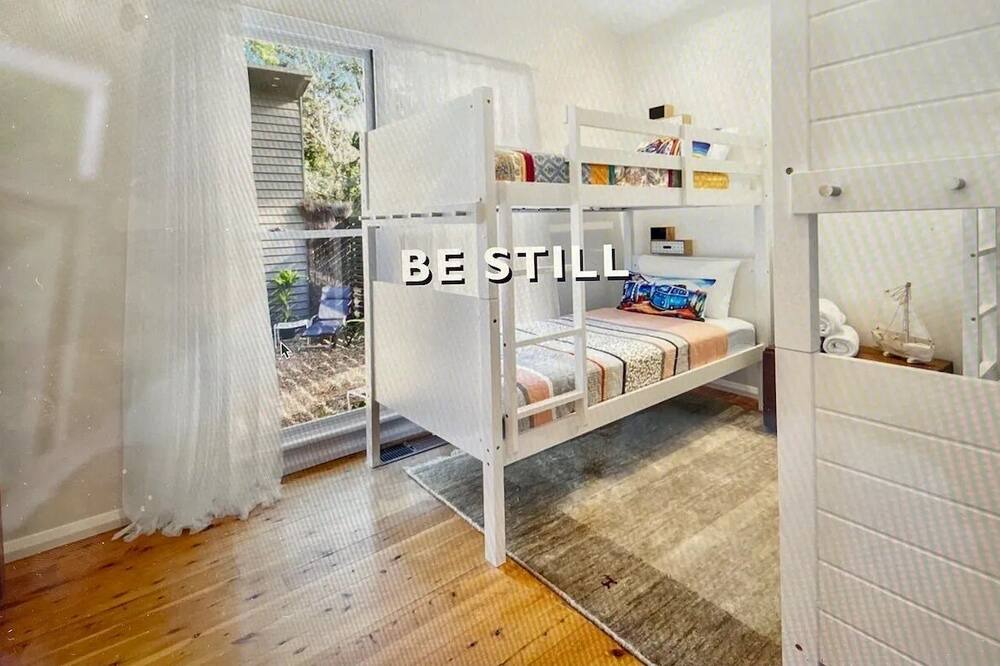 Photo of Bedroom in Pearl Beach