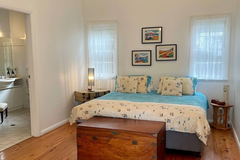Photo of Bedroom in Pearl Beach