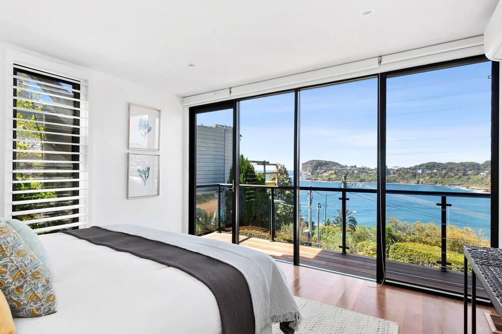 Photo of Bedroom in Whale Beach