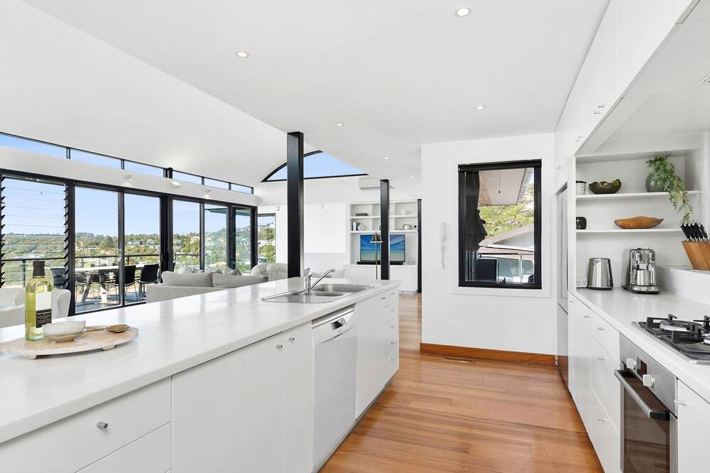 Photo of Kitchen in Whale Beach