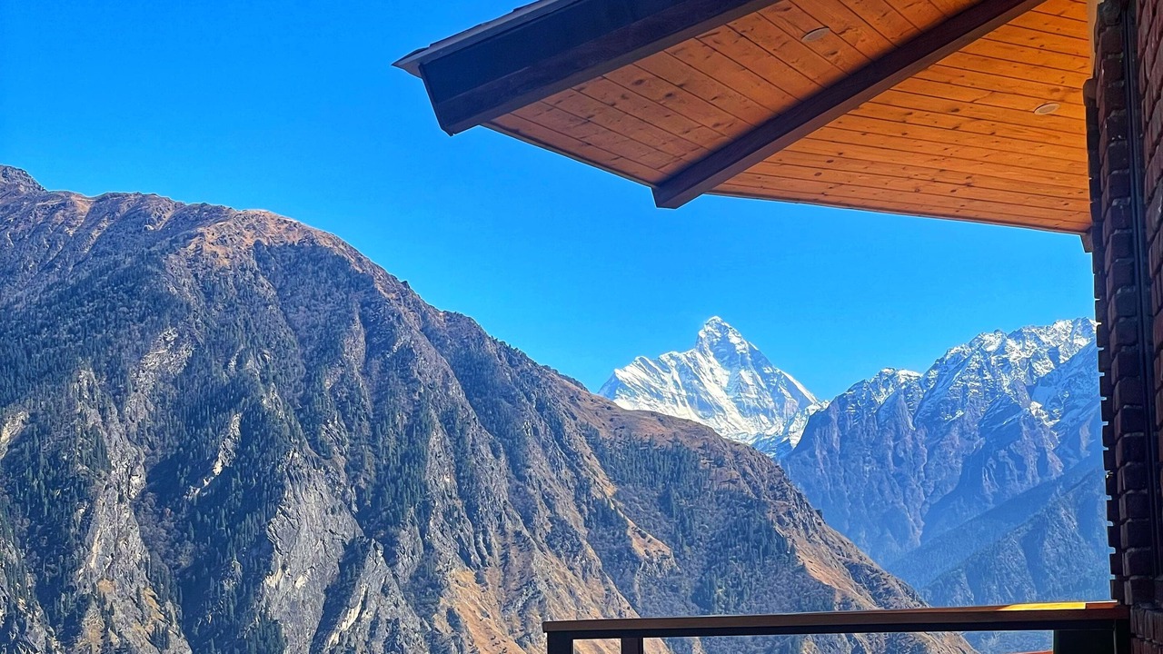 Photo of Bedroom in Auli