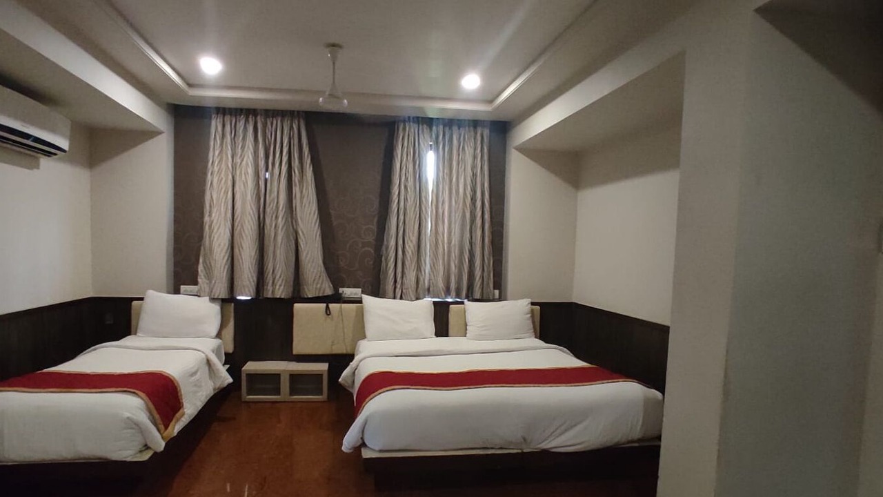 Photo of Bedroom in Solapur