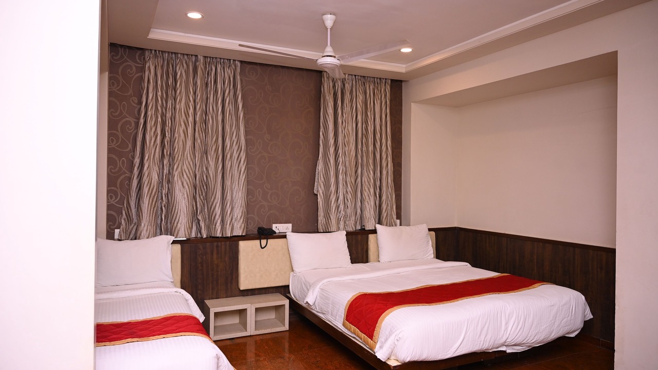 Photo of Bedroom in Solapur