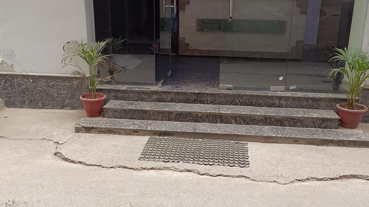 Photo of Outdoor in Mahipalpur