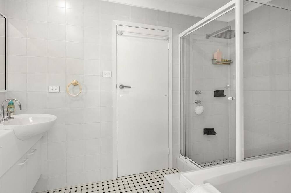 Photo of Bathroom in Pretty Beach Central Coast