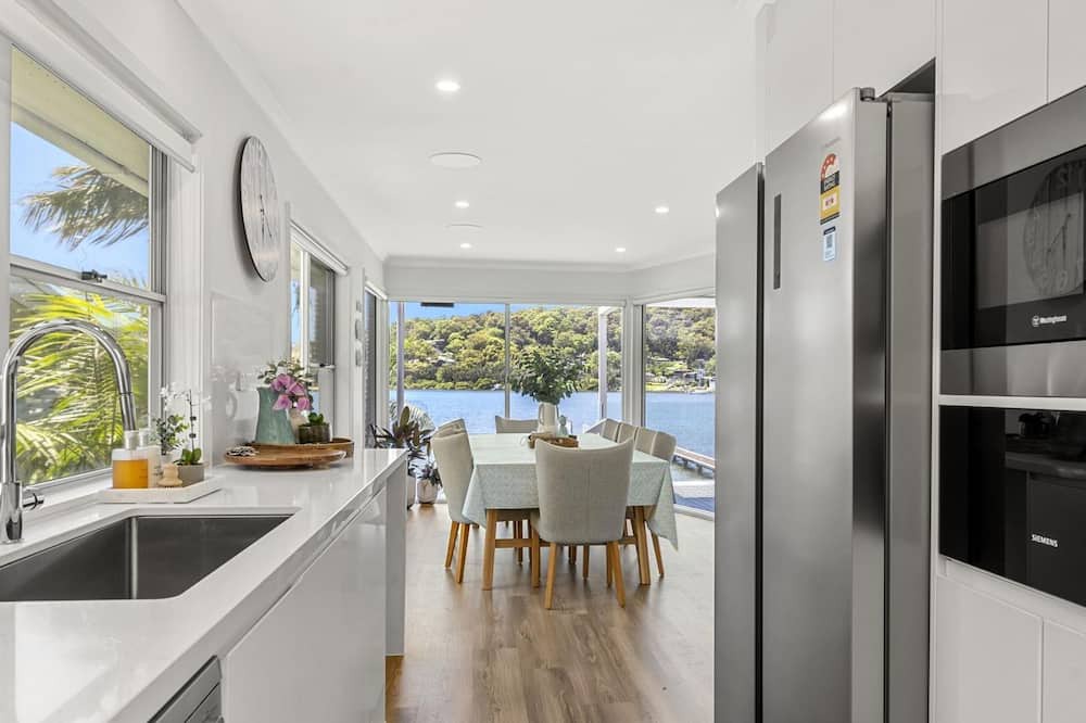 Photo of Kitchen in Pretty Beach Central Coast