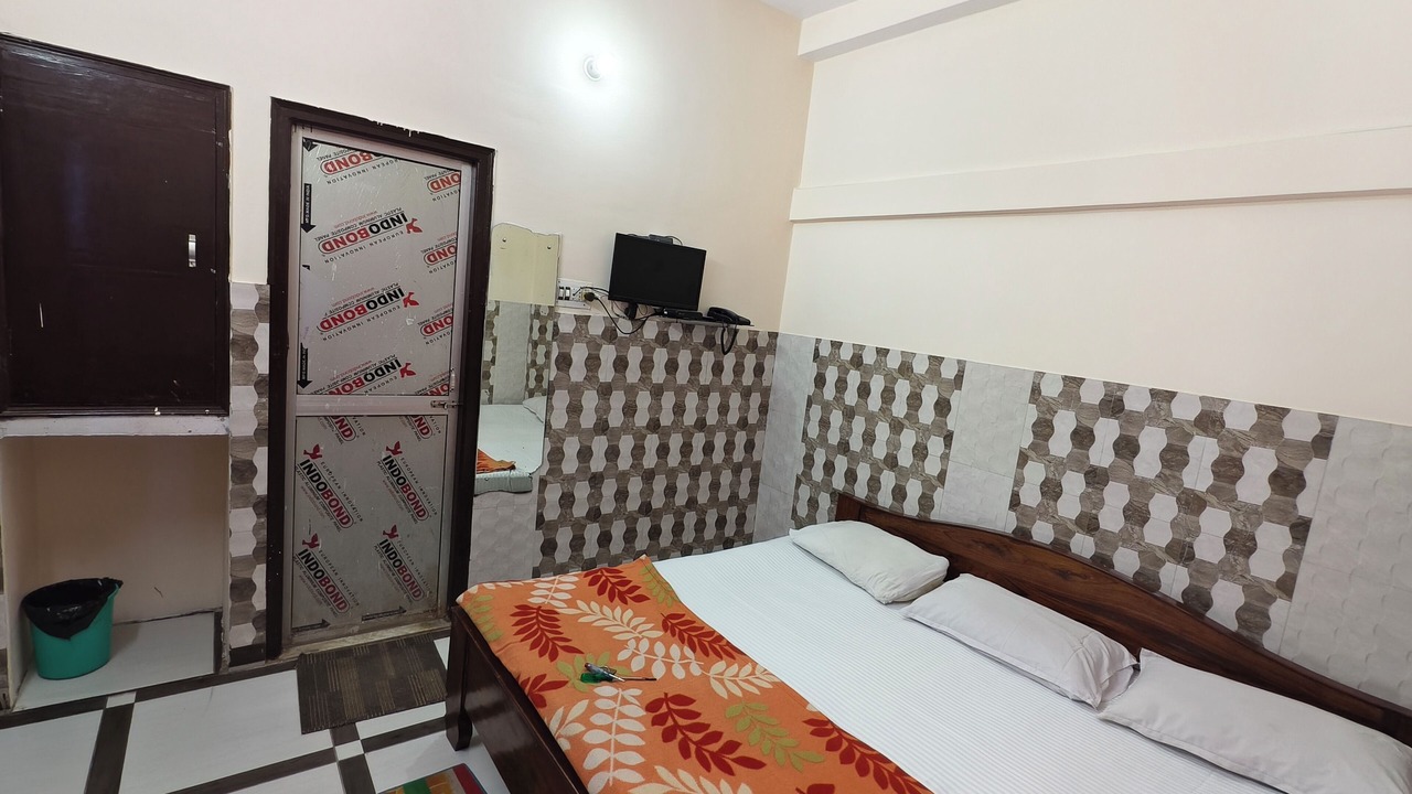 Photo of Bedroom in Rajgir