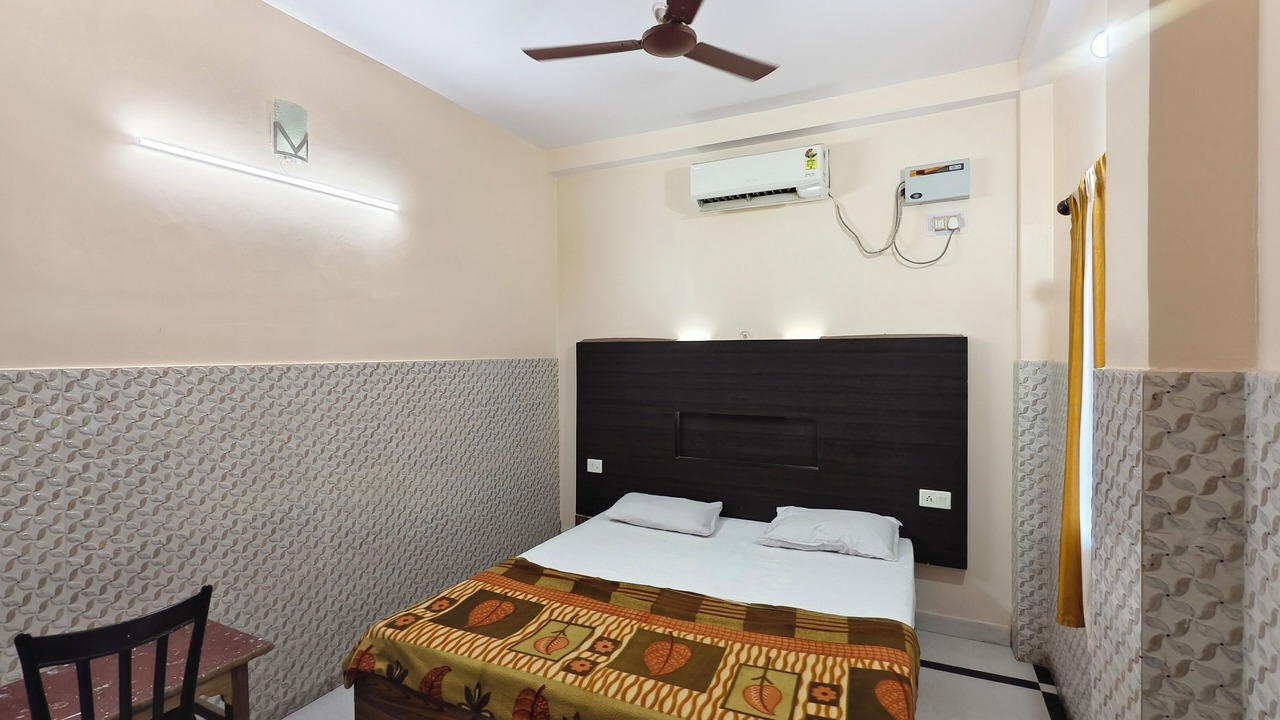 Photo of Bedroom in Rajgir