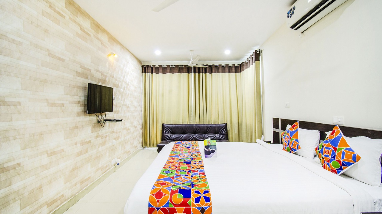 Photo of Bedroom in HITEC City
