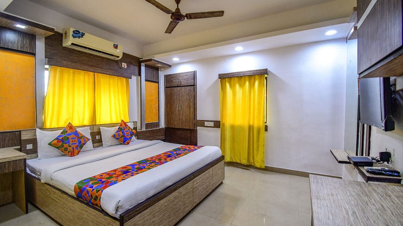 Photo of Bedroom in Dumdum