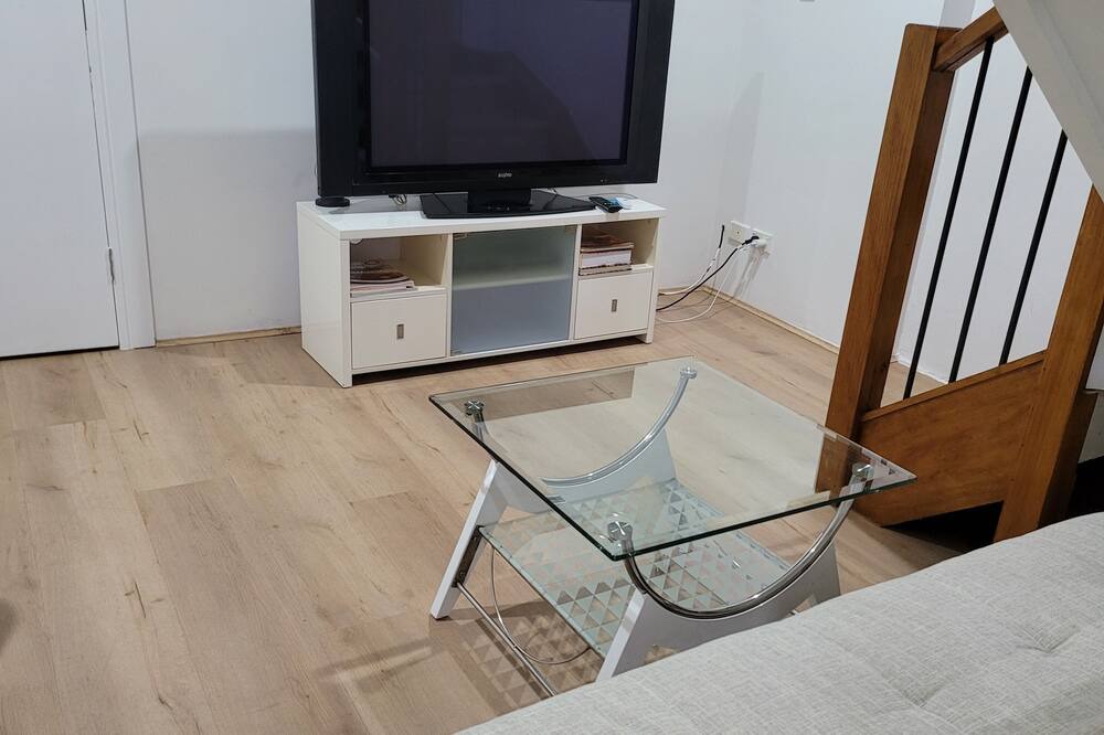 Photo of Livingroom in Chifley