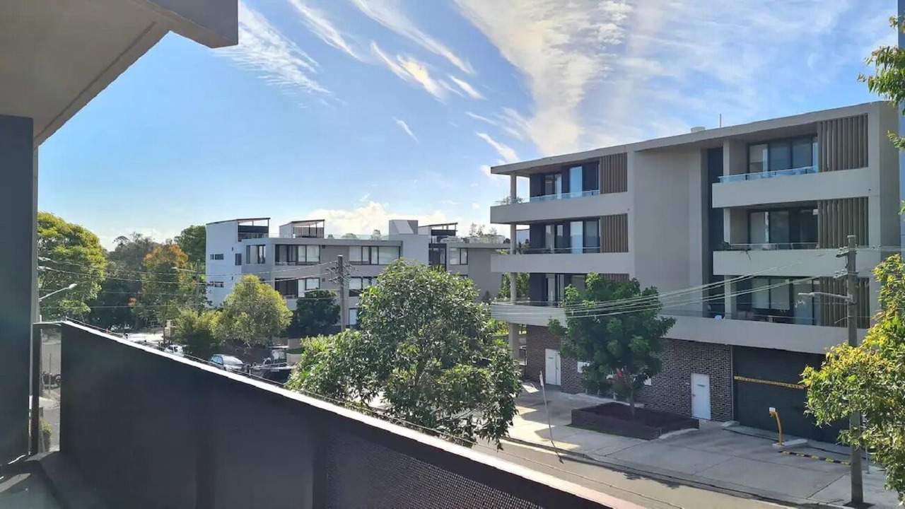 Photo of Outdoor in Mortlake