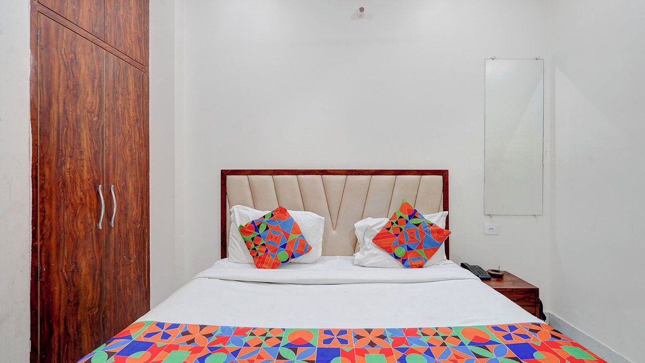 Photo of Bedroom in Kalyanpur