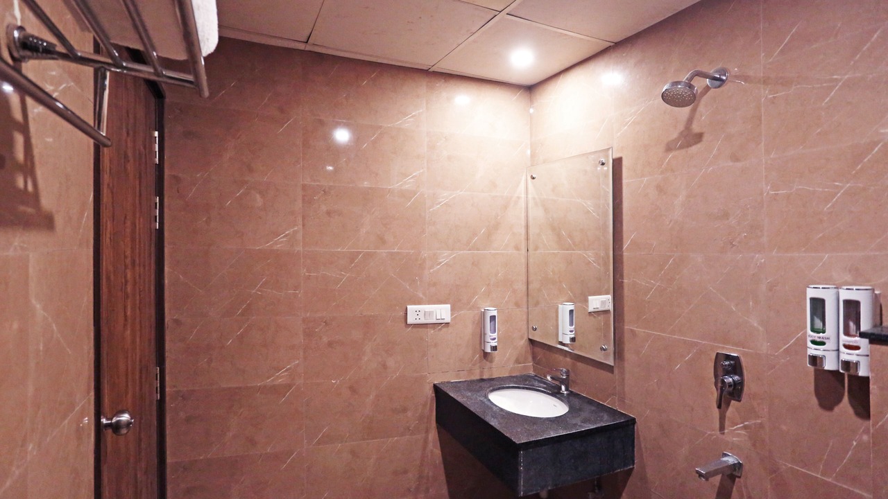 Photo of Bathroom in Mahipalpur