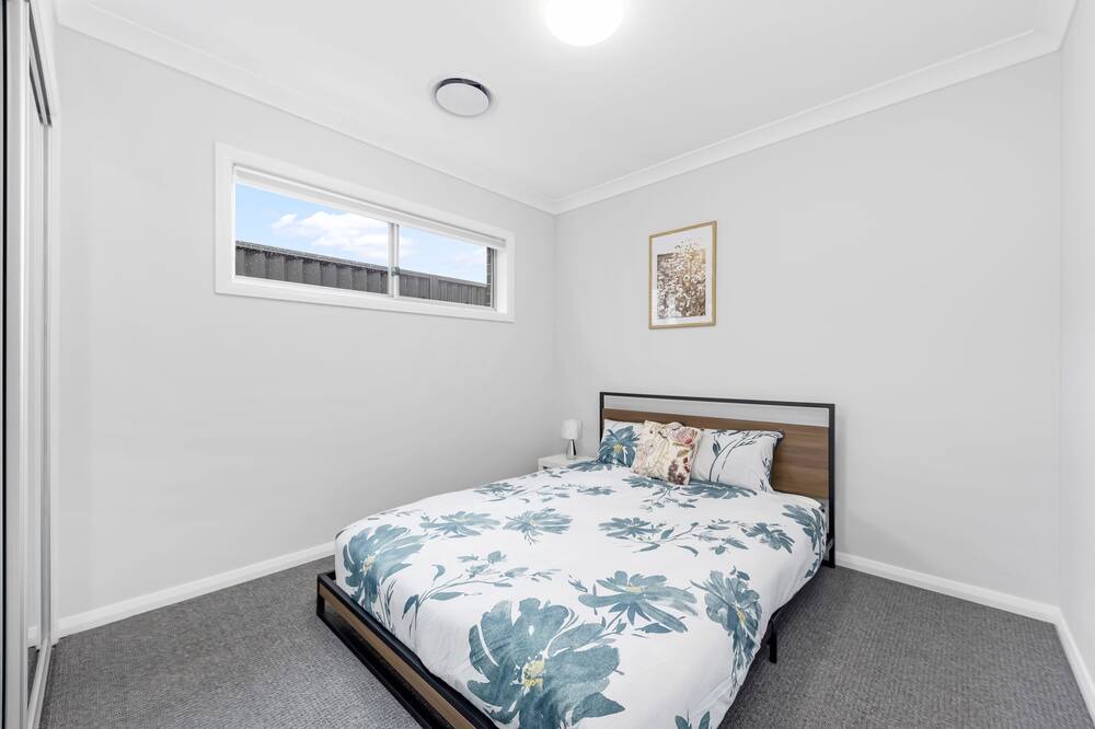 Photo of Bedroom in Austral