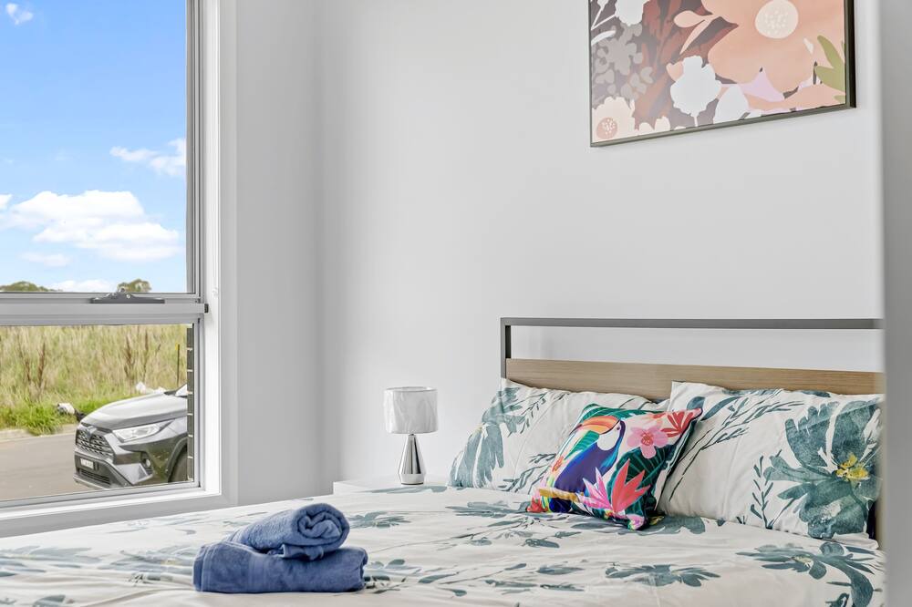 Photo of Bedroom in Austral