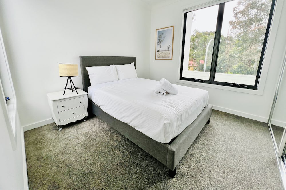 Photo of Bedroom in Austral