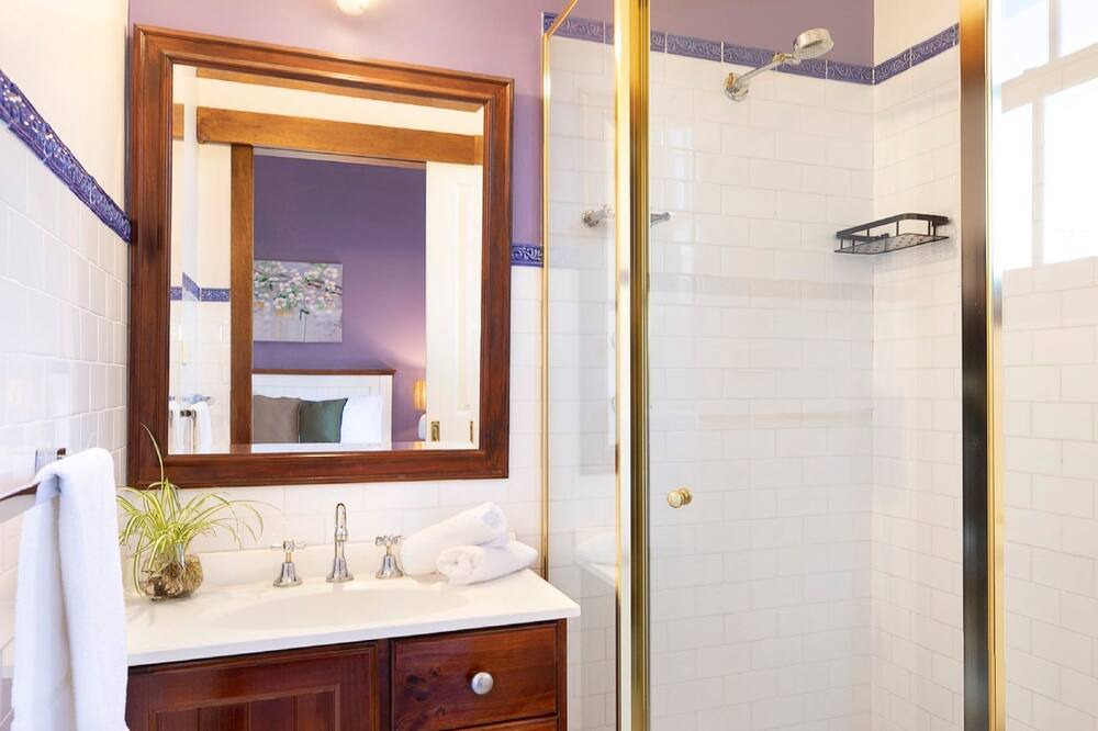 Photo of Bathroom in Balaclava