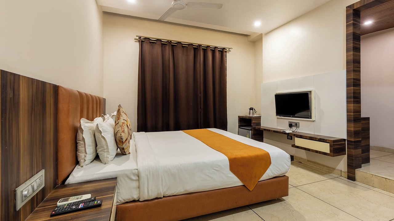 Photo of Bedroom in Maharana Pratap Nagar