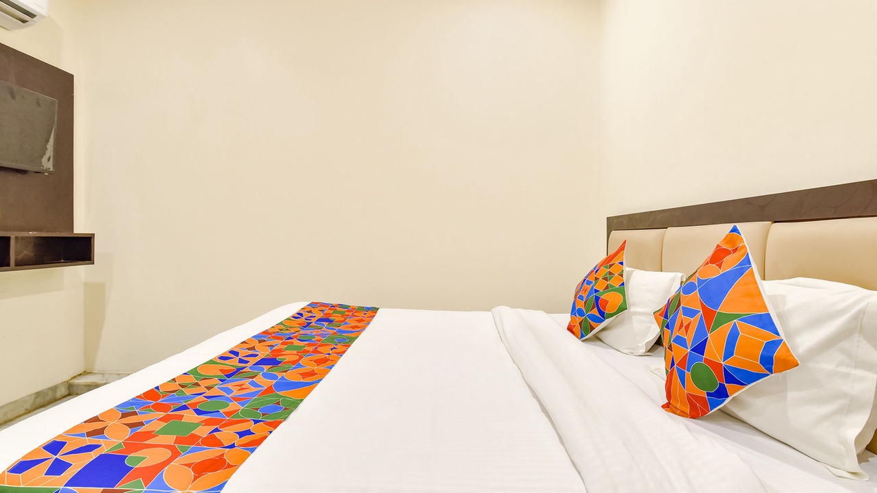 Photo of Bedroom in Mansarovar