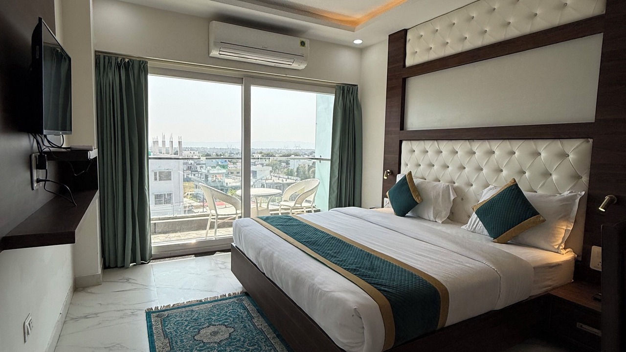 Photo of Bedroom in Geeta Nagar