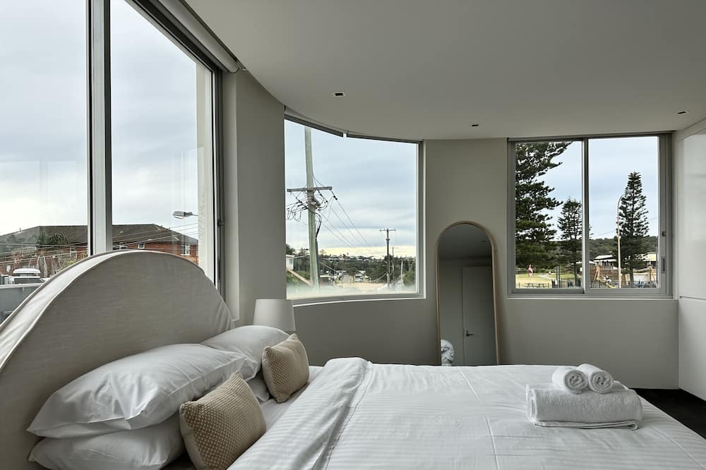 Photo of Others in Narrabeen
