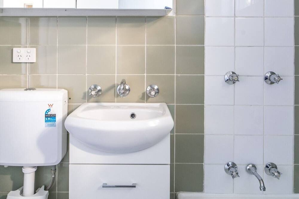 Photo of Bathroom in Crows Nest