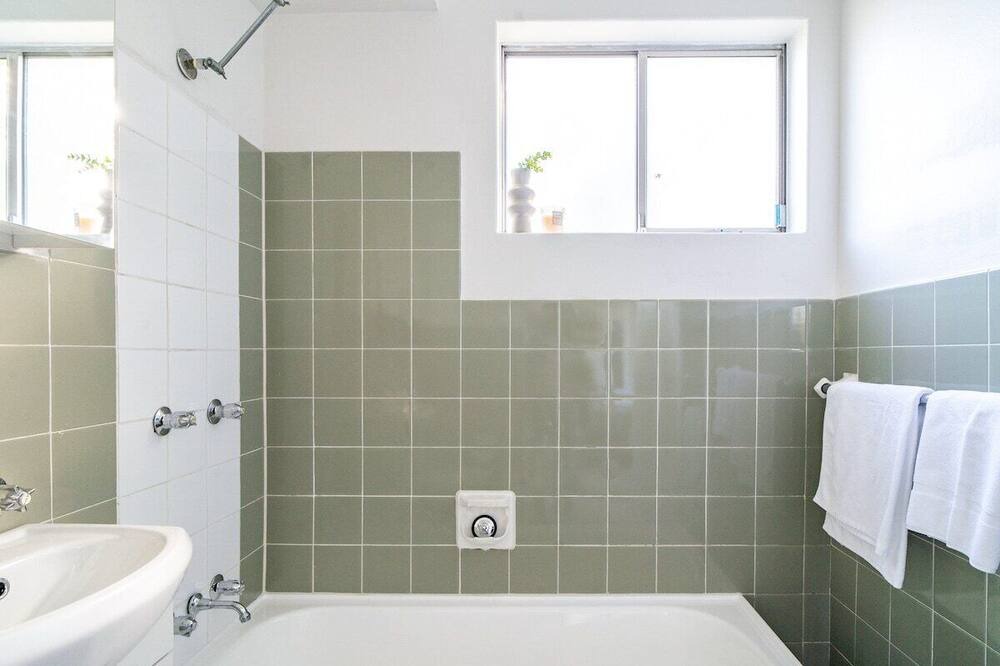 Photo of Bathroom in Crows Nest