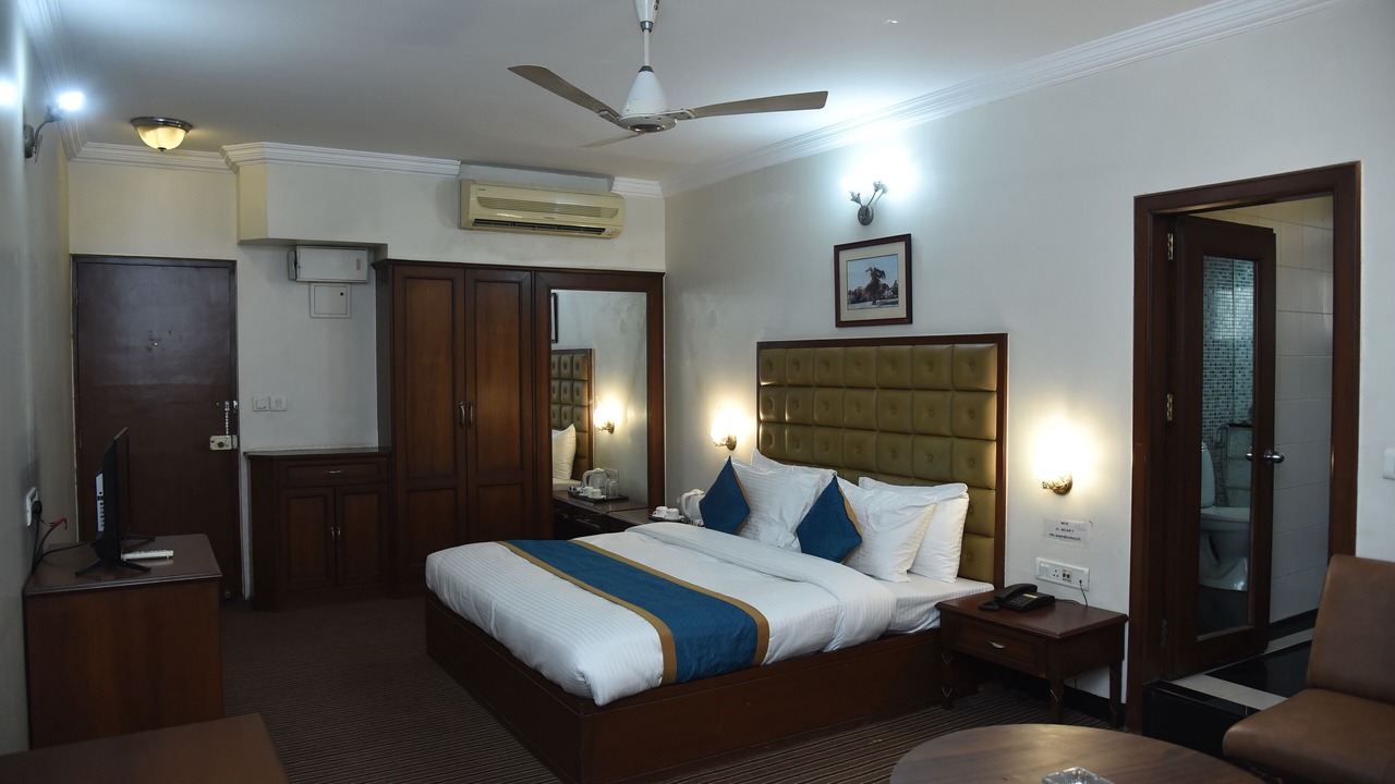Photo of Bedroom in Koregaon Park