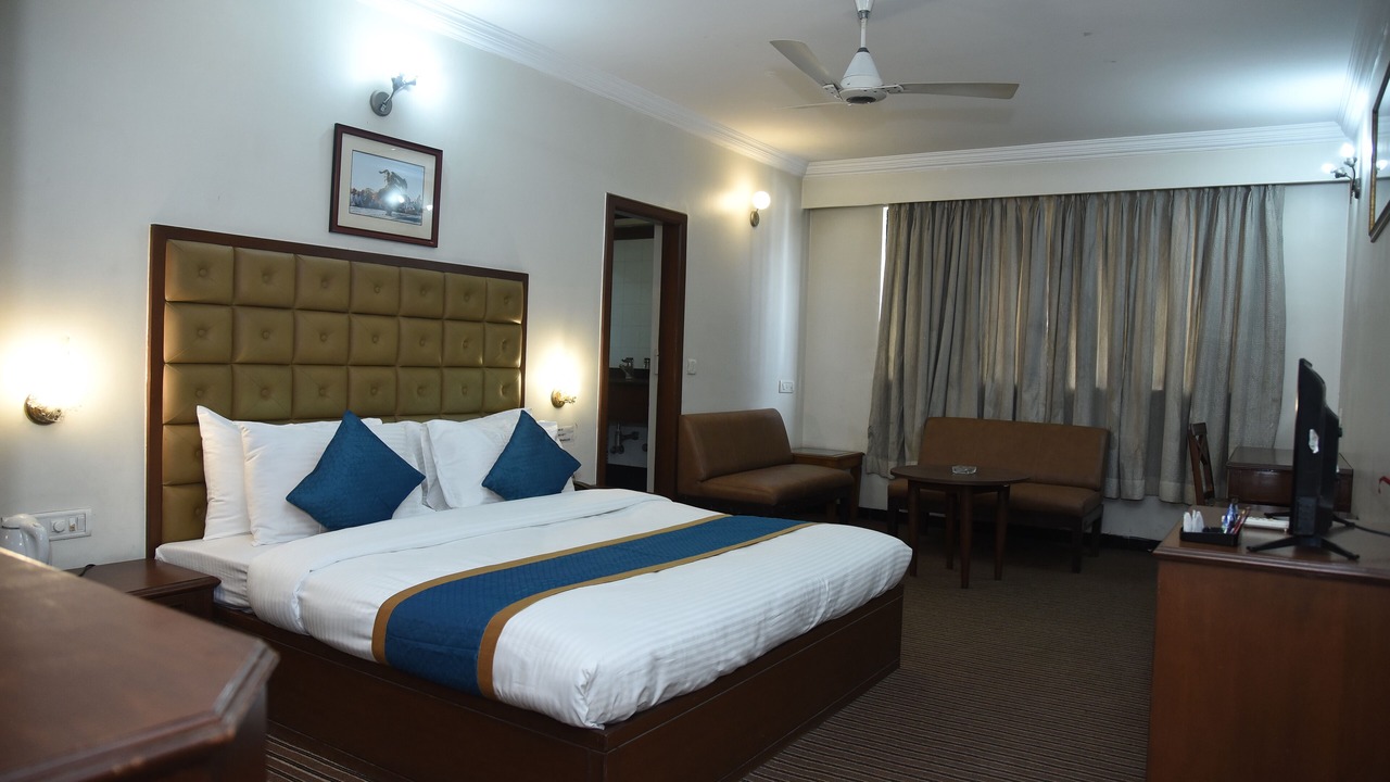 Photo of Bedroom in Koregaon Park