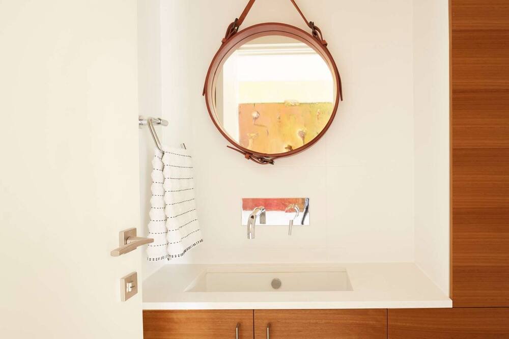 Photo of Bathroom in Darling Point