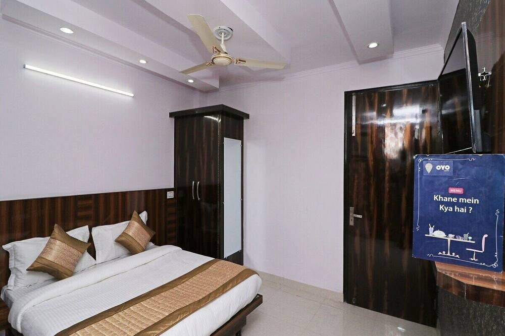 Photo of Bedroom in Sector 62