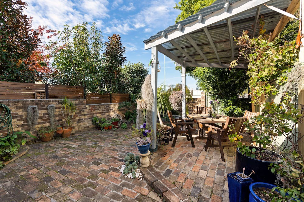 Photo of Outdoor in Annandale