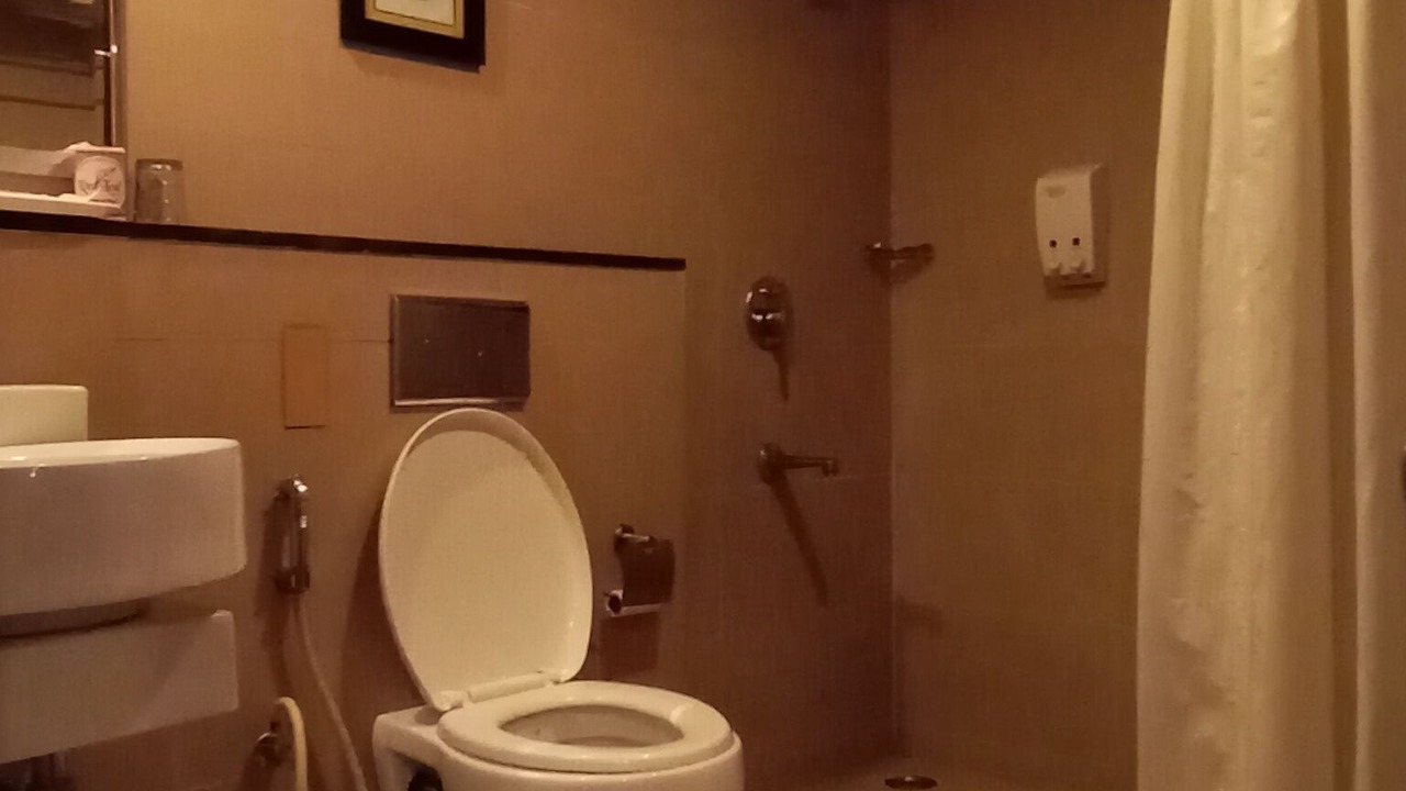 Photo of Bathroom in Kakinada