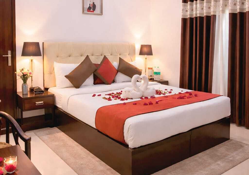 Photo of Bedroom in Taj Ganj