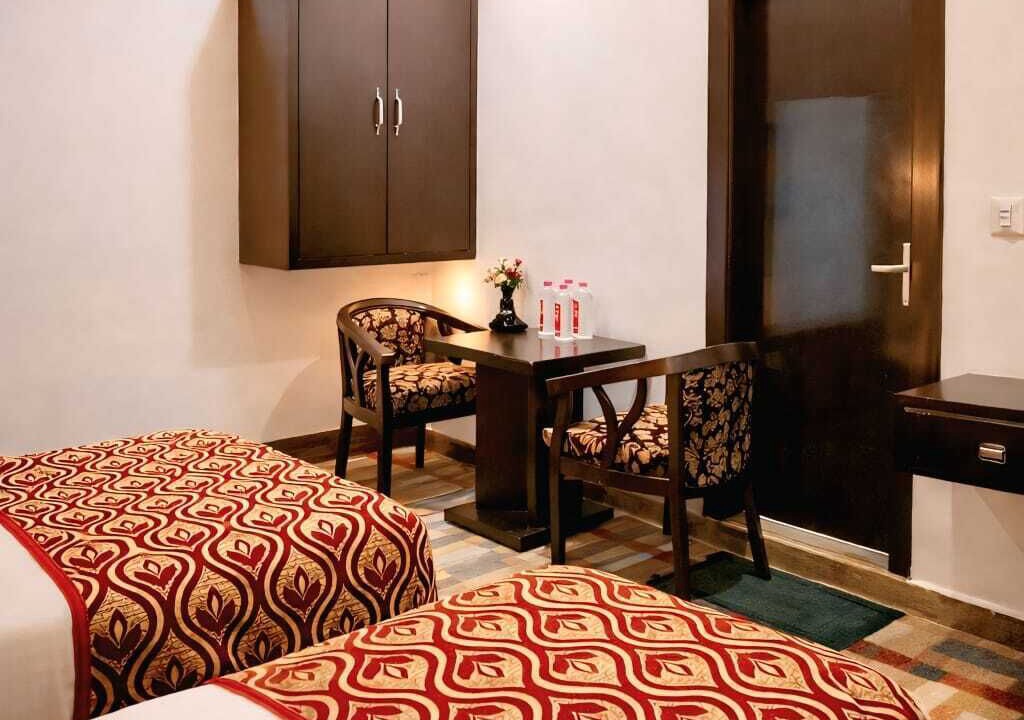 Photo of Bedroom in Taj Ganj