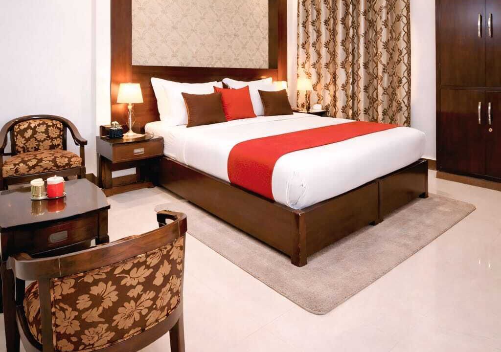 Photo of Bedroom in Taj Ganj