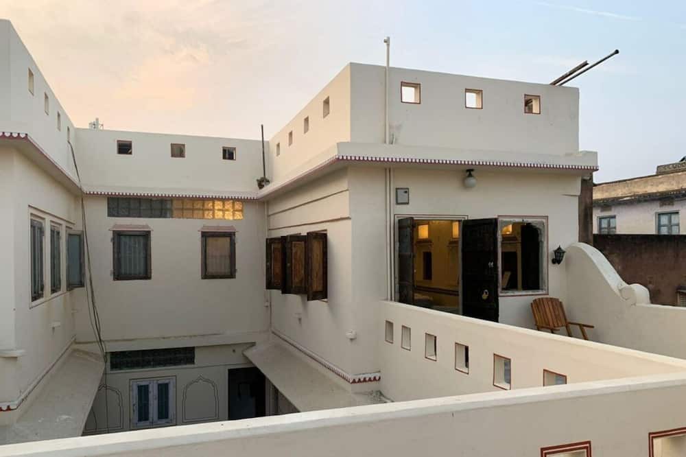 Photo of Outdoor in Pink City