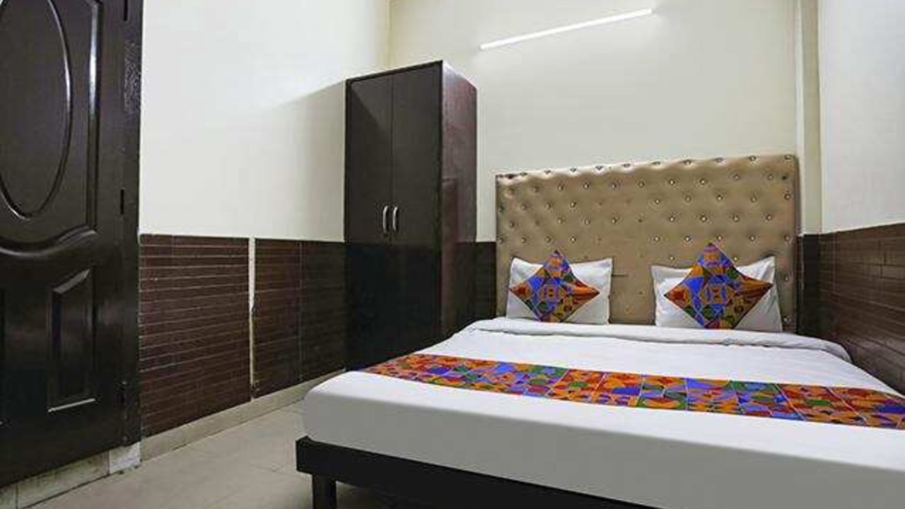 Photo of Bedroom in Lajpat Nagar