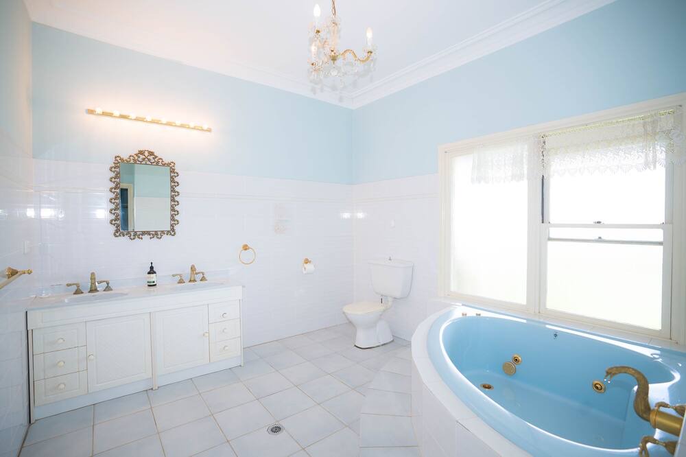 Photo of Bathroom in Berambing