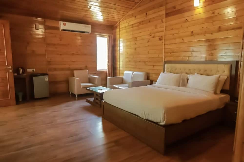 Photo of Bedroom in Karnala